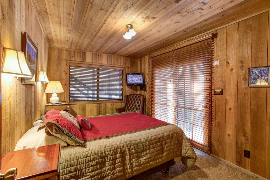 17B Tylers Timber Lodge Wawona Extérieur photo